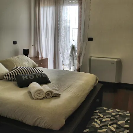 Apartament Fara 8 *